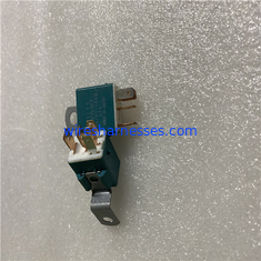 156700-1840 Rơle điều hòa không khí Isuzu Denso cho máy xây dựng