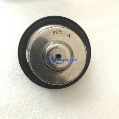 Máy xúc Komatsu S6D95 Bộ điều nhiệt động cơ 600-421-6360 Bộ điều nhiệt dầu động cơ