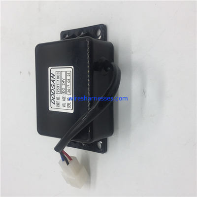 2537-9008 Công tắc rơle gạt nước 1543-9015 Hẹn giờ gạt nước máy đào Doosan Daewoo