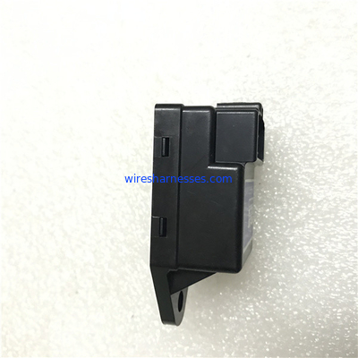 Máy Nông Nghiệp V3800 V2003 Rơ le động cơ Kubota 15694-65992