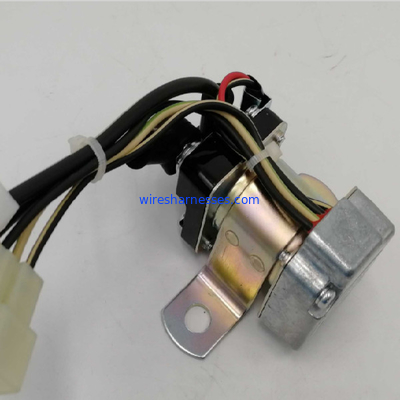 Hộp rơle cầu chì Isuzu an toàn 24V 1825530391 Rơle khởi động ô tô