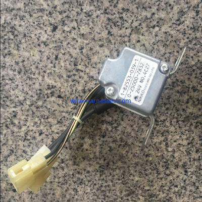 Hộp rơle cầu chì Isuzu an toàn 24V 1825530391 Rơle khởi động ô tô