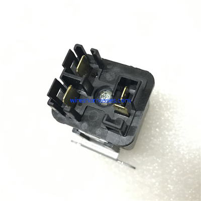 8942580140 Hộp rơle cầu chì Rơ le làm nóng động cơ 24V 4HK1
